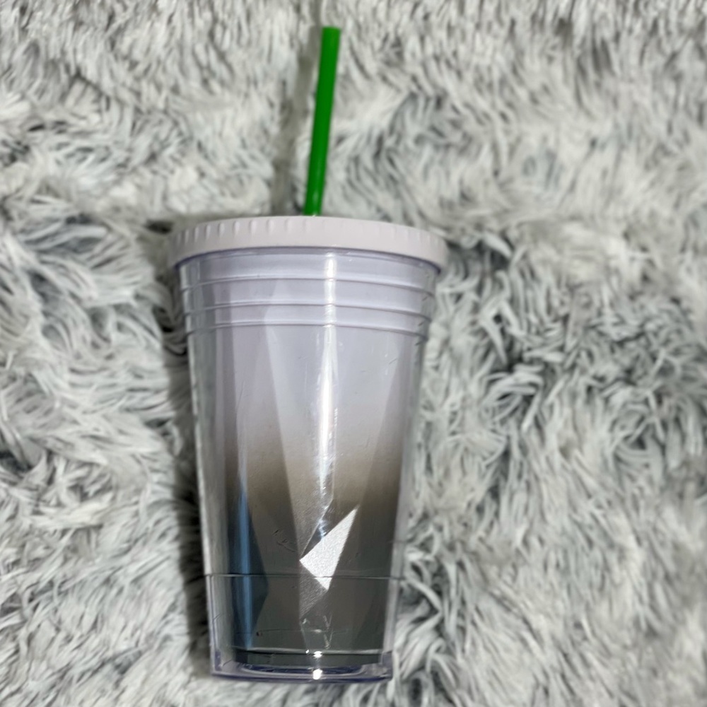 STARBUCKS-Ombré Insulated Tumbler/Starbucks straw. - Picture 6 of 11